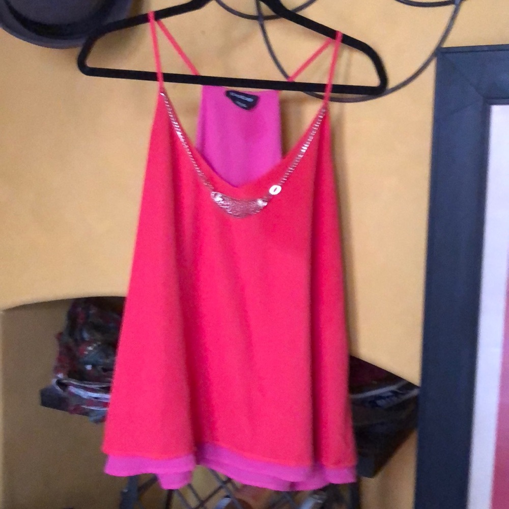 Red/pink crepe heeled Tank